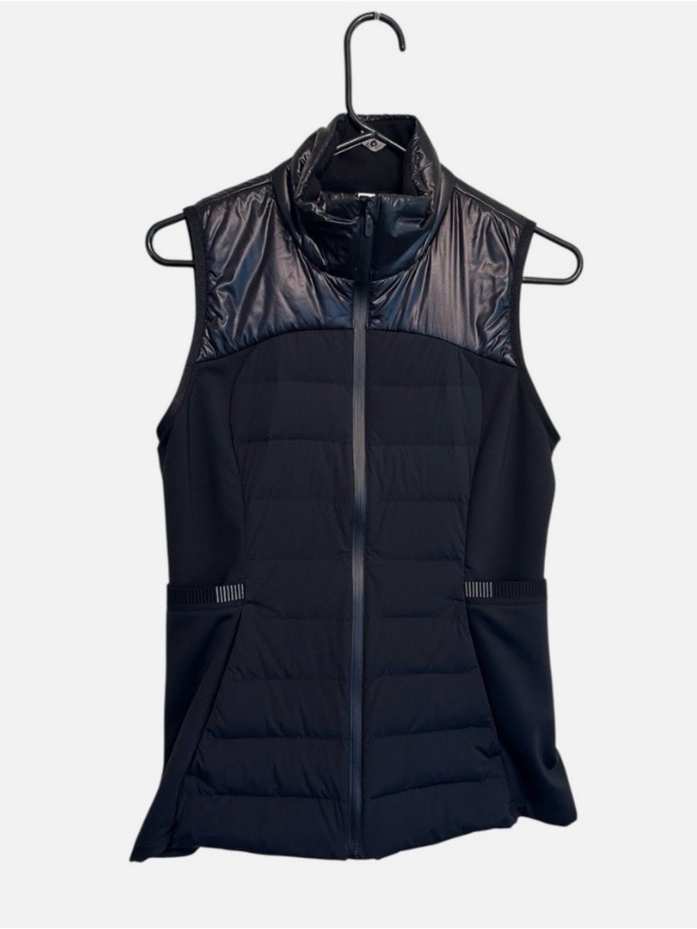lululemon Black Quilted Down Vest - Sleeveless Puffer